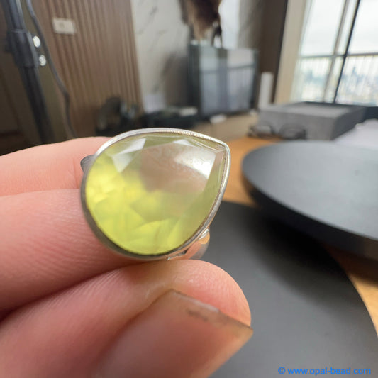 Faceted Prehnite Ring in Sterling Silver 92.5% - Natural Stone 0025